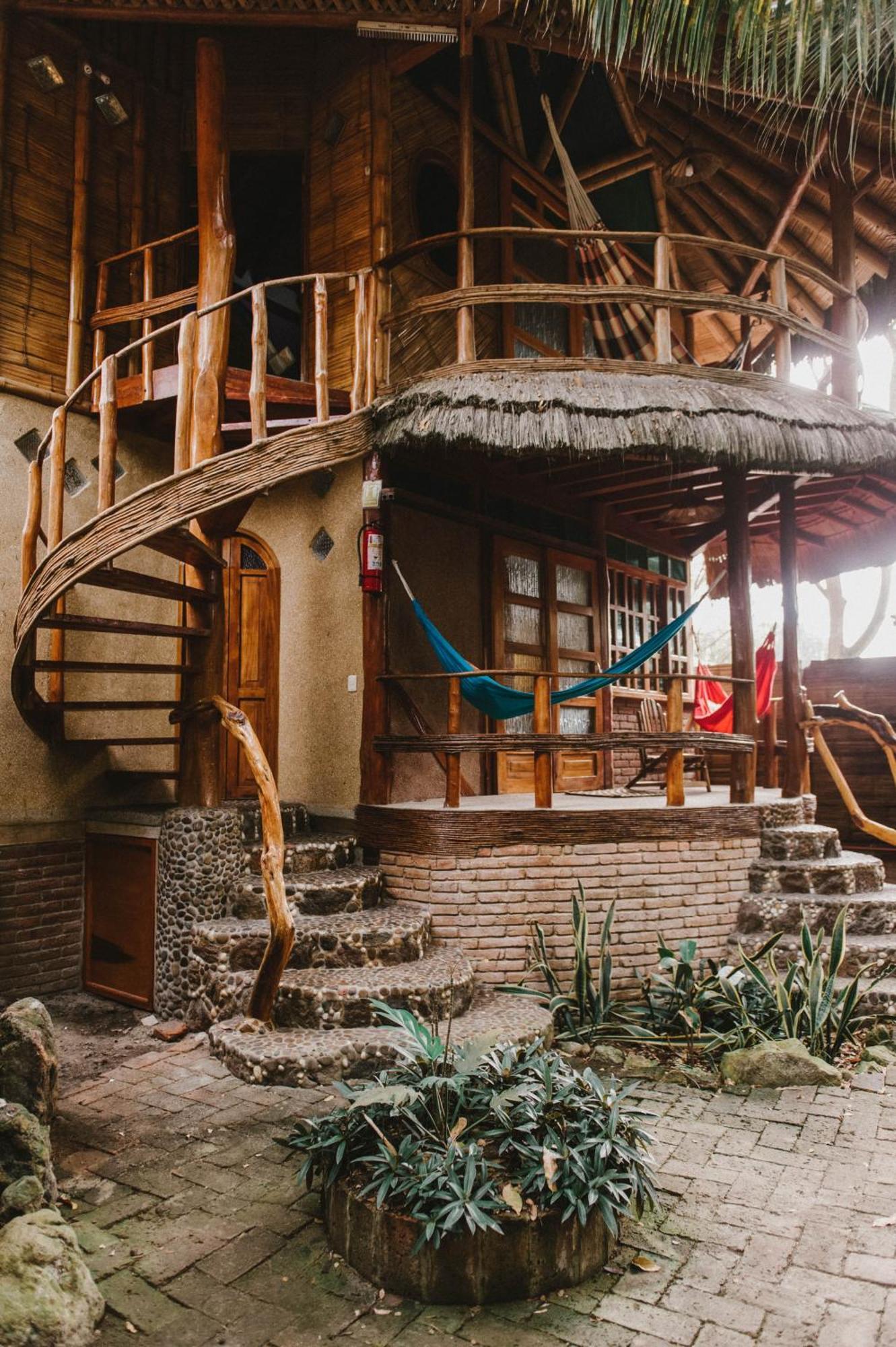 Balsa Surf Camp Hotel Montanita Exterior photo