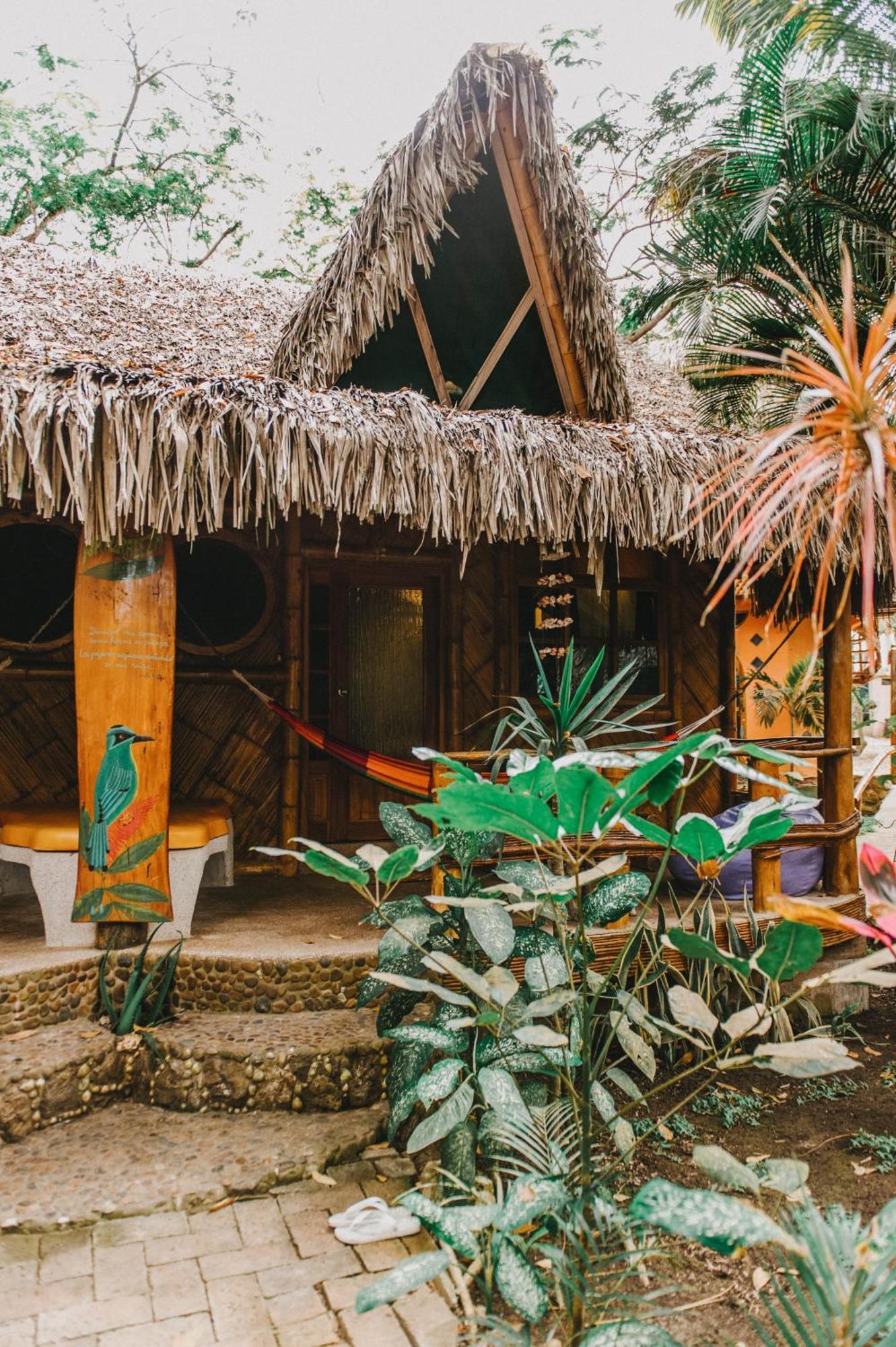 Balsa Surf Camp Hotel Montanita Exterior photo